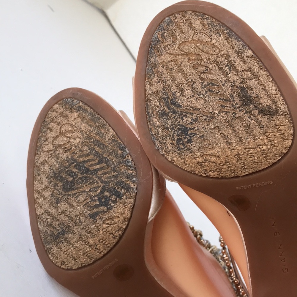 Gianni Bini satin heels Sz 8.5 - Picture 9 of 12